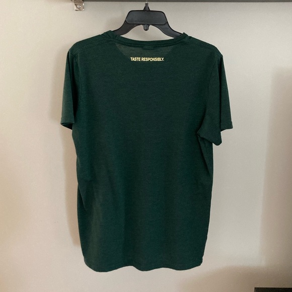❌SOLD 🎉HP🎉Jameson Irish Whiskey T-Shirt - Picture 3 of 3